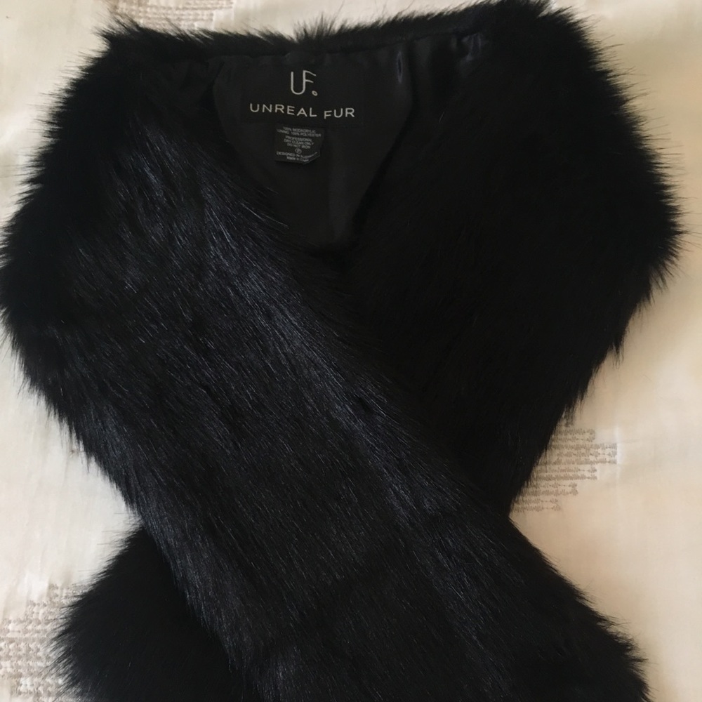Faux fur stole